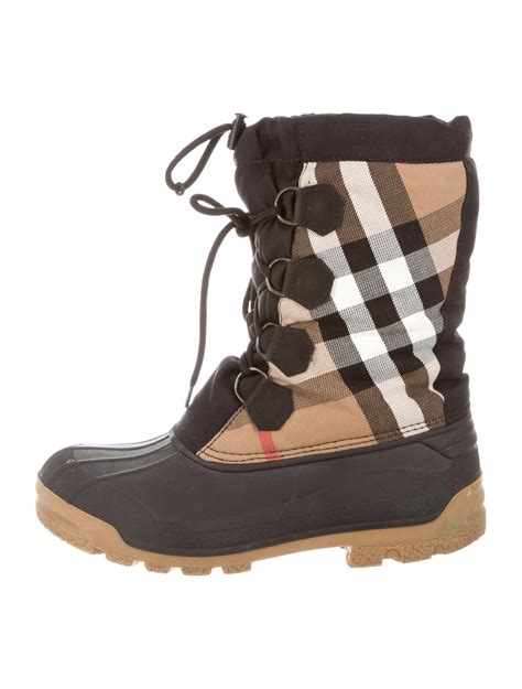 burberry snow boots|burberry check back boots.